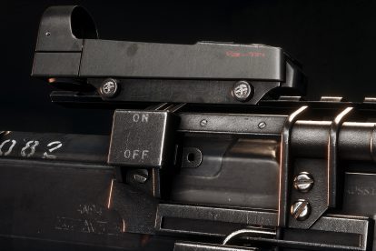03 KRflhdE