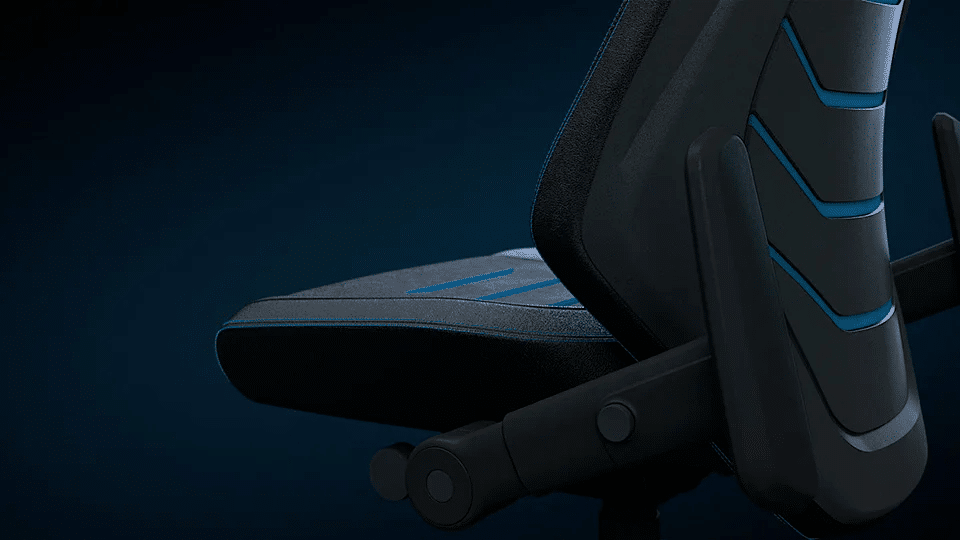 Gaming Chair Backforce One im ausführlichen Test 8 Backforce One Armlehnen umgeklappt